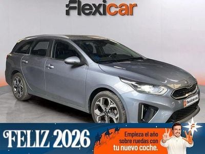 Gris / plata Usado 2022 Kia Ceed Utilitario | 17.490 € (Precio justo)