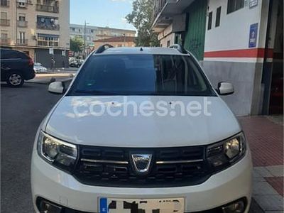 Usado Dacia Logan MCV Lauréate 90 CV (66 kW) 2017 Blanco Familiar