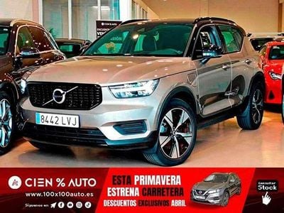 Begagnad Volvo XC40 R-Design 261 HK (191 kW) 2022 Grå SUV