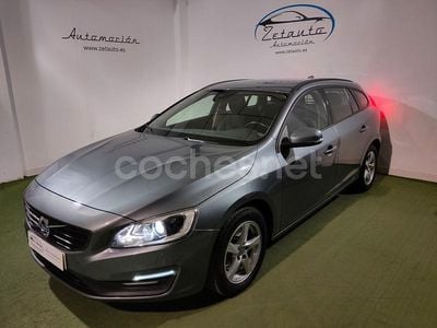 Gris / plata Usado 2016 Volvo V60 Momentum Familiar | 15.990 € (Precio justo)