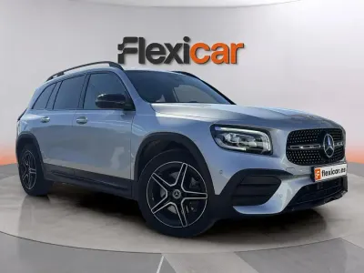 Usado Mercedes GLB220 190 CV (139 kW) 2021 Gris SUV