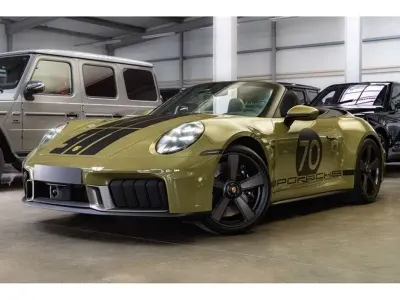 Nuevo Porsche 992 541 CV (397 kW) 2026 Verde Descapotable
