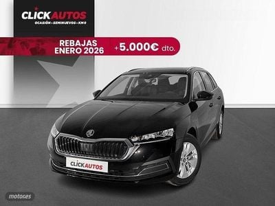 Negro Usado 2024 Skoda Octavia Ambition Familiar | 24.850 € (Precio justo)