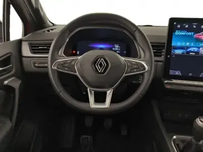 Usado Renault Captur Techno 100 CV (73 kW) 2025 Rojo SUV