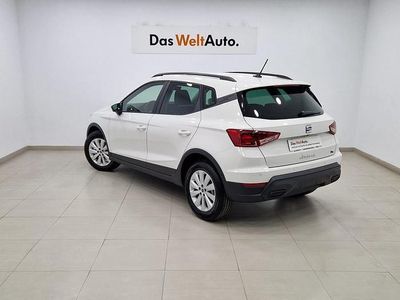 Usado Seat Arona Style 115 CV (84 kW) 2025 Blanco SUV