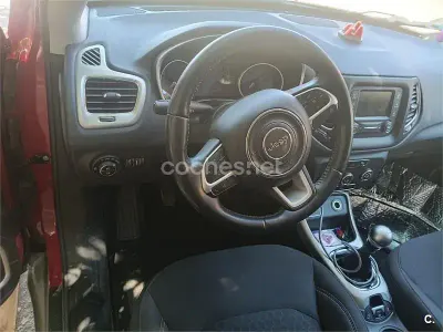 Usado Jeep Compass Longitude 120 CV (88 kW) 2018 Rojo SUV