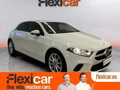 Begagnad Mercedes A200 163 HK (119 kW) 2022 Vit