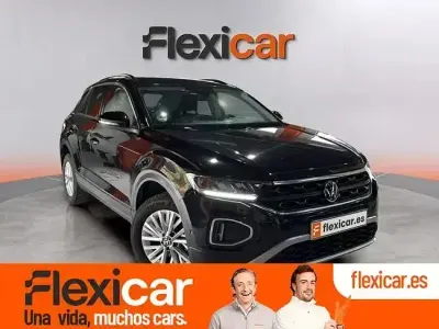Usado VW T-Roc 110 CV (80 kW) 2023 Negro SUV