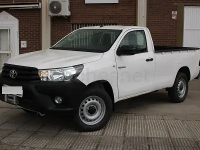 Käytetty Toyota HiLux 150 HP (110 kW) 2019 Valkoinen Nouto
