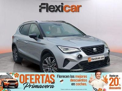 Usado Seat Arona FR 115 CV (84 kW) 2024 Gris / plata SUV