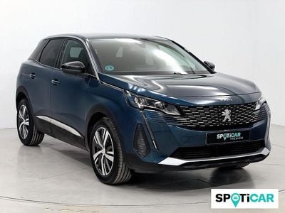 Usado Peugeot 3008 Allure 131 CV (96 kW) 2022 Azul SUV