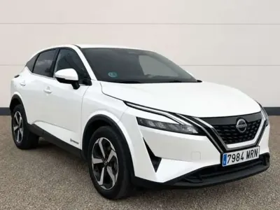 Usado Nissan Qashqai N-Connecta 190 CV (139 kW) 2024 Blanco SUV