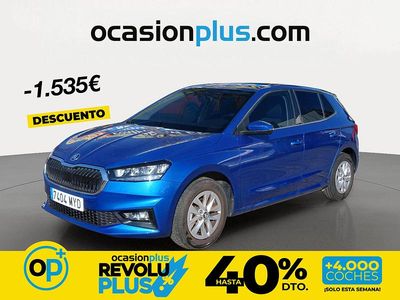 Usado Skoda Fabia Selection 95 CV (69 kW) 2025 Azul Berlina