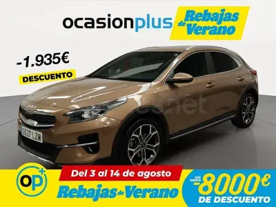 Usado Kia XCeed 160 CV (117 kW) 2022 Marrón SUV