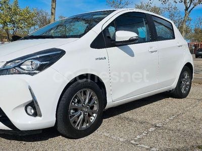 Toyota Yaris Hybrid