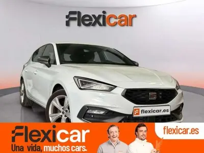 Usado Seat Leon FR 205 CV (150 kW) 2023 Blanco Utilitario