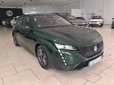Usado Peugeot 308 Active 130 CV (95 kW) 2022 Otro Berlina