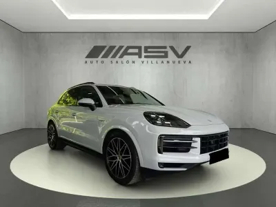 Usado Porsche Cayenne E-Hybrid 470 CV (345 kW) 2024 Gris SUV