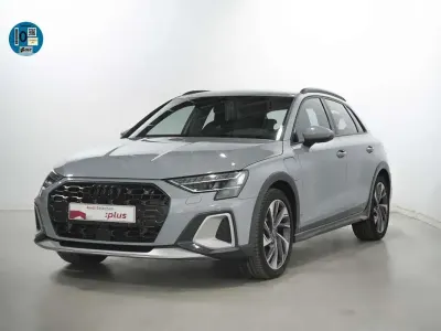 Usado Audi A3 Advanced 205 CV (150 kW) 2025 Gris SUV