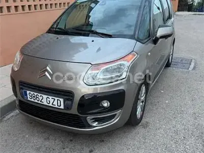 Usado Citroën C3 Picasso 90 CV (66 kW) 2010 Beige Monovolumen