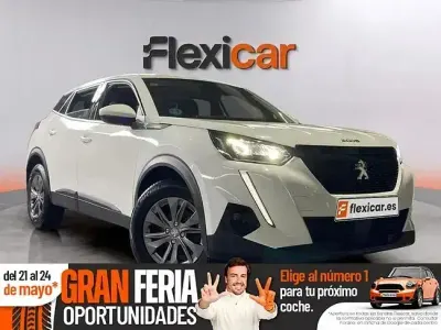 Usado Peugeot 2008 Active 100 HP (73 kW) 2020 Branco SUV