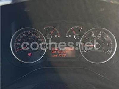 Usado Fiat Doblò Active 77 CV (56 kW) 2009 Blanco Monovolumen