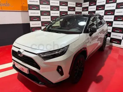 Usado Toyota RAV4 Hybrid Style 218 CV (160 kW) 2022 Blanco SUV