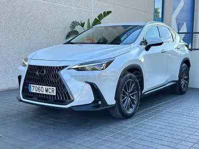 Usado Lexus NX350h Business Edition 242 CV (177 kW) 2023 Blanco SUV