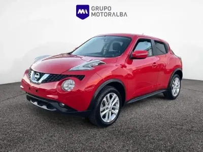 Usado Nissan Juke Visia 110 CV (80 kW) 2015 Rojo SUV