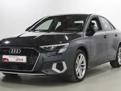 Usado Audi A3 Advanced Plus 116 CV (85 kW) 2023 Gris Berlina