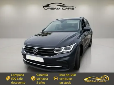 Usado VW Tiguan Life 150 CV (110 kW) 2022 Gris SUV
