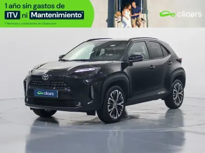 Usado Toyota Yaris Cross Style 130 CV (95 kW) 2024 Negro SUV