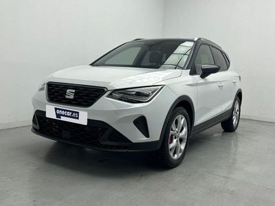Usado Seat Arona FR 150 CV (110 kW) 2023 Blanco SUV