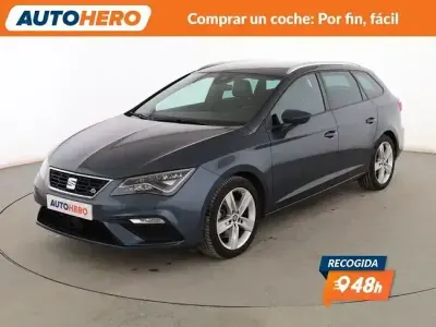Usado Seat Leon FR 150 CV (110 kW) 2019 Gris Familiar
