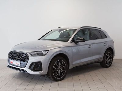 Käytetty Audi Q5 204 HP (150 kW) 2022 Hopea Katumaasturi