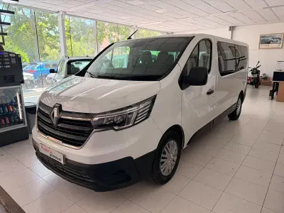 Usado Renault Trafic Equilibre 110 CV (80 kW) 2022 Blanco Monovolumen