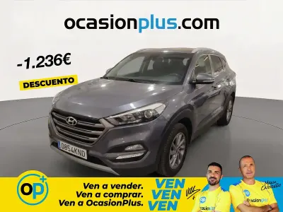 Usado Hyundai Tucson 115 CV (84 kW) 2018 Gris / plata SUV
