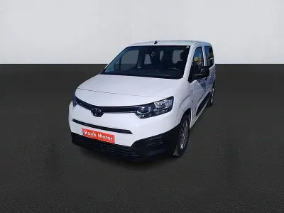 Usado Toyota Proace Verso City 100 CV (73 kW) 2022 Blanco Familiar
