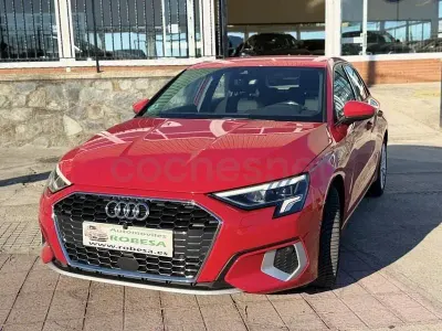 Usado Audi A3 Advanced Plus 150 CV (110 kW) 2022 Rojo Berlina