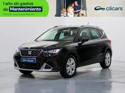 Usado Seat Arona Xperience 116 CV (85 kW) 2025 Negro SUV