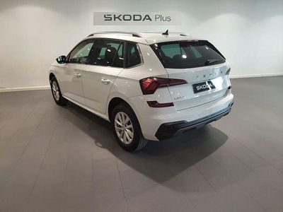Usado Skoda Kamiq Selection 115 CV (84 kW) 2025 Blanco SUV