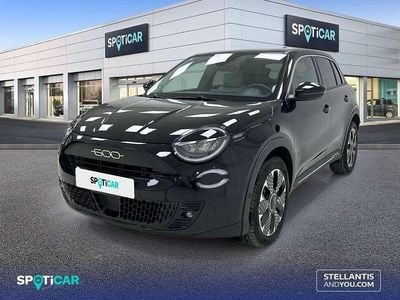 Negro Usado 2024 Fiat 600 La Prima SUV | 21.400 € (Precio justo)