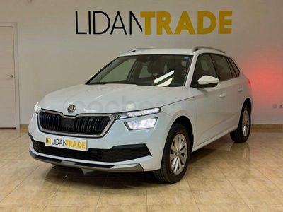 Usado Skoda Kamiq Selection 115 CV (84 kW) 2023 Blanco SUV
