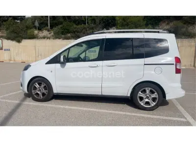 Usado Ford Tourneo Courier