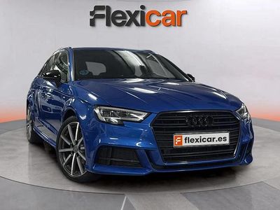 Usado Audi A3 Premium 150 CV (110 kW) 2019 Azul Berlina