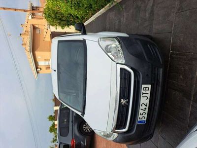 usado Peugeot Partner Tepee 1.6BlueHDI Access 75