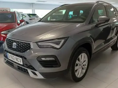 Usado Seat Ateca Style 150 CV (110 kW) 2025 Gris SUV