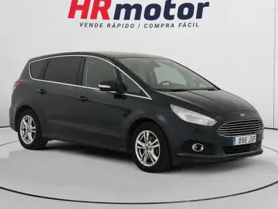 Usado Ford S-MAX Titanium 150 CV (110 kW) 2016 Monovolumen