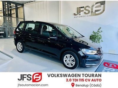 Usado VW Touran Business 116 CV (85 kW) 2020 Negro Monovolumen