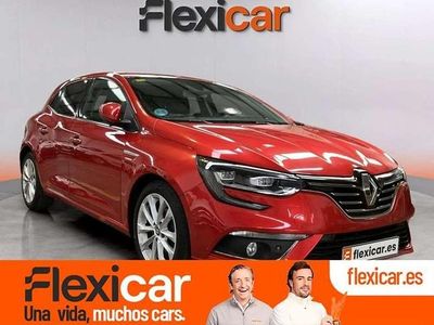 Usado Renault Mégane IV Zen 132 CV (97 kW) 2018 Rojo Utilitario